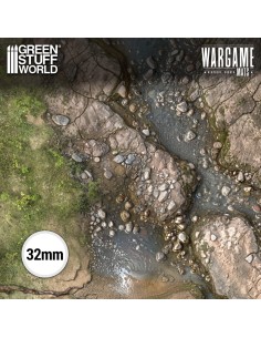 Tapis de jeu Duskriver Meadows 44x60 pouces Green Stuff World Réf 6350 Wargame Mat 2