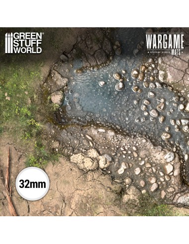 Tapis de jeu Duskriver Meadows 44x60 pouces Green Stuff World Réf 6350 Wargame Mat